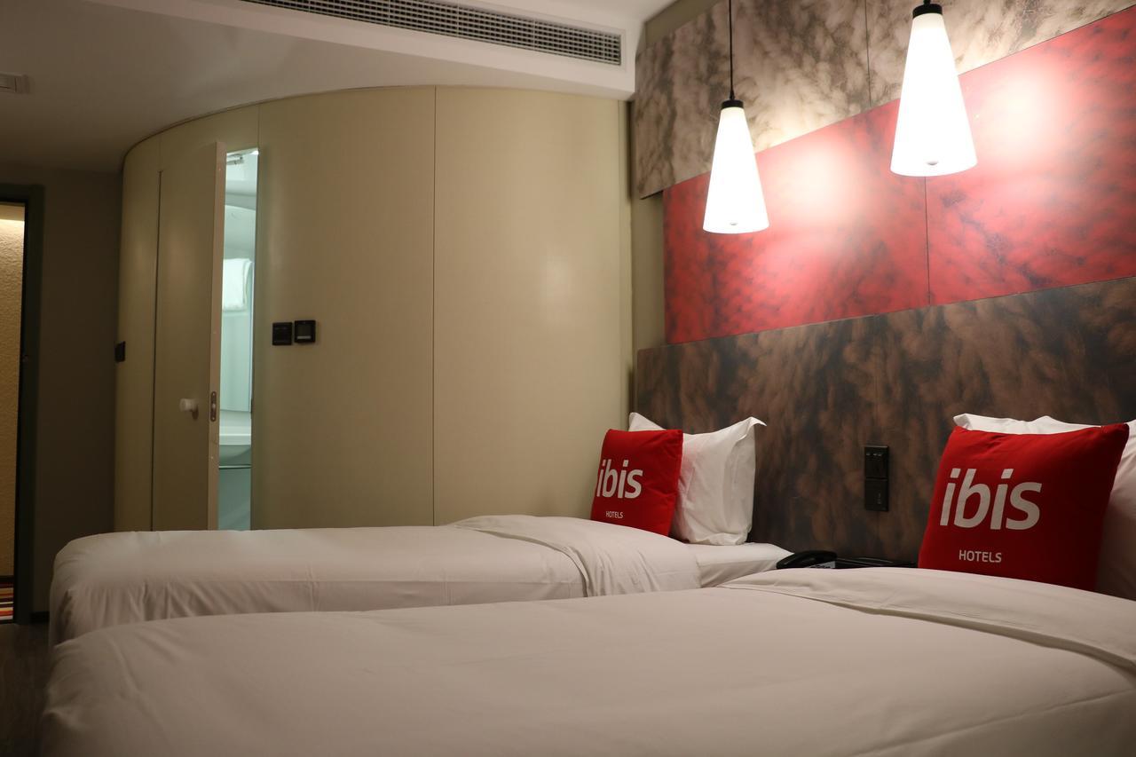 Ibis Shanghai North The Bund Zhoujiazui Road Exterior photo