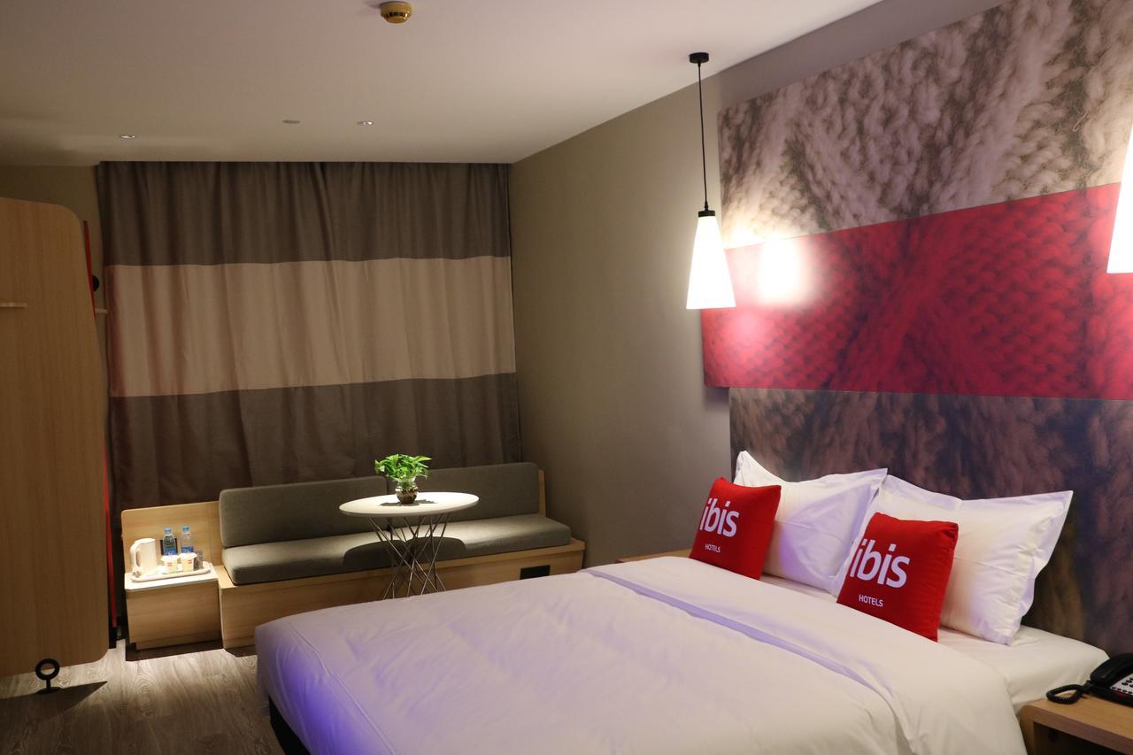 Ibis Shanghai North The Bund Zhoujiazui Road Exterior photo