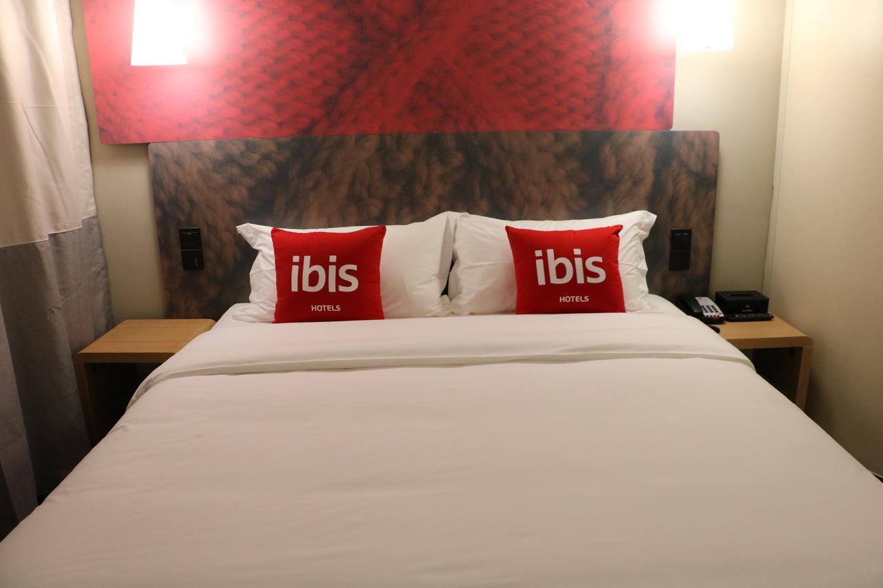 Ibis Shanghai North The Bund Zhoujiazui Road Exterior photo