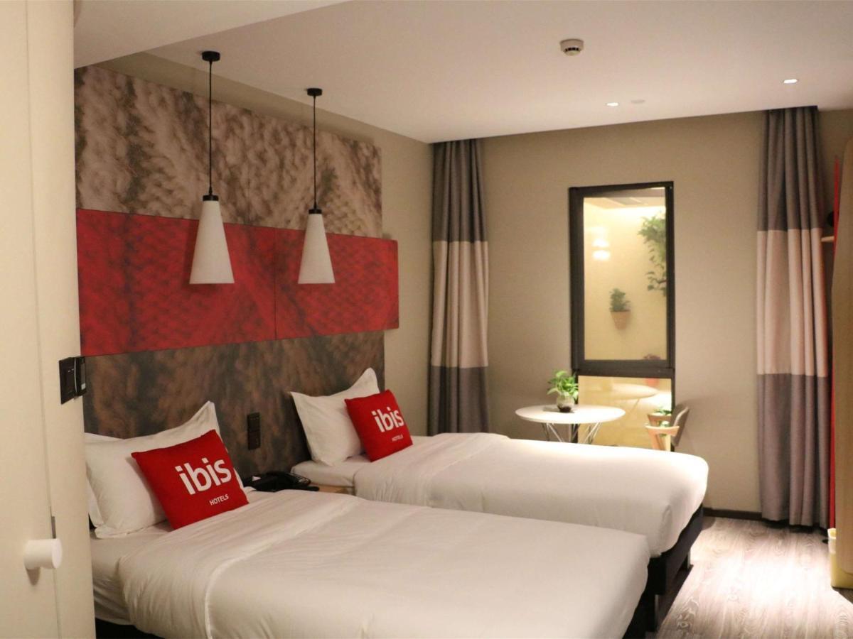 Ibis Shanghai North The Bund Zhoujiazui Road Exterior photo